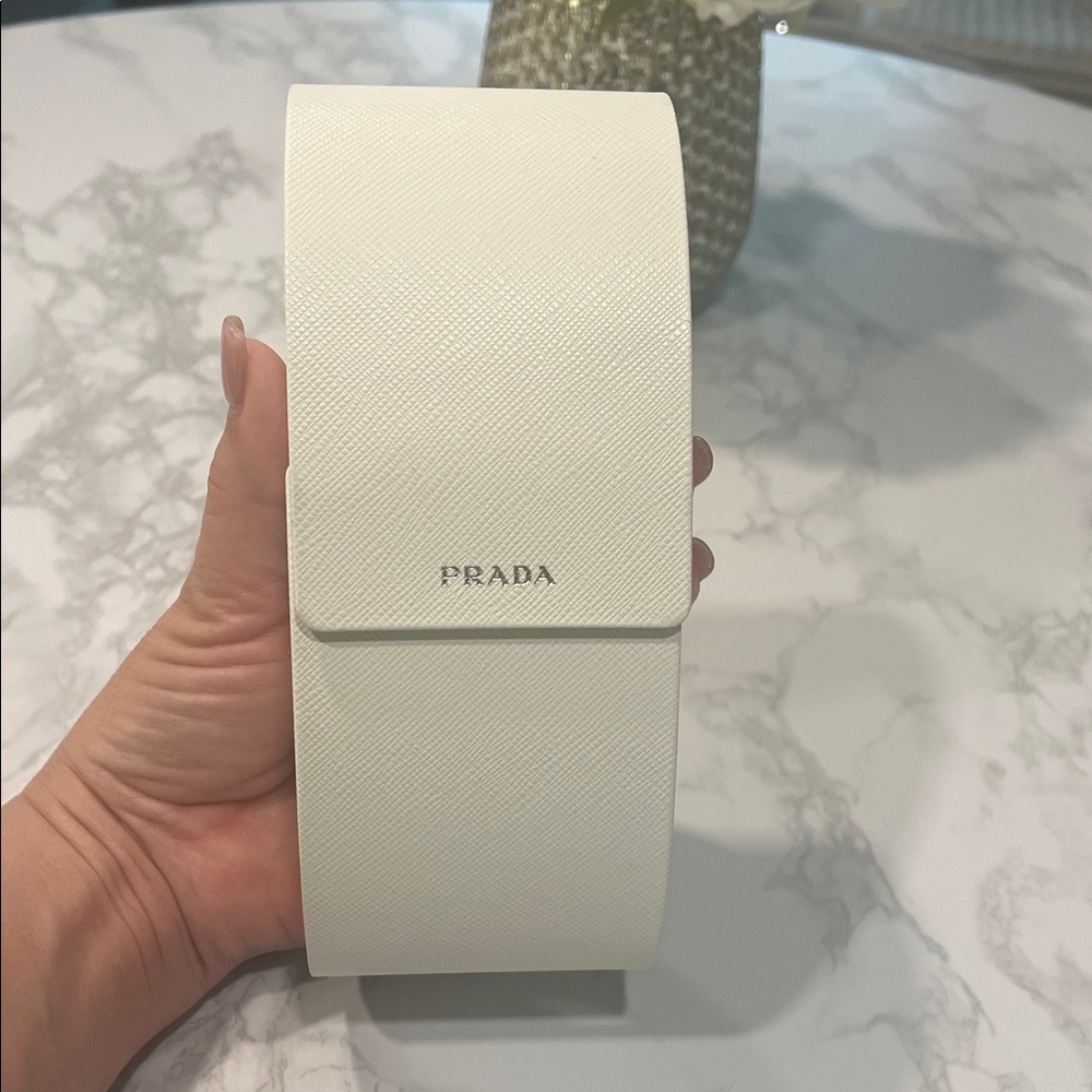 Prada Case